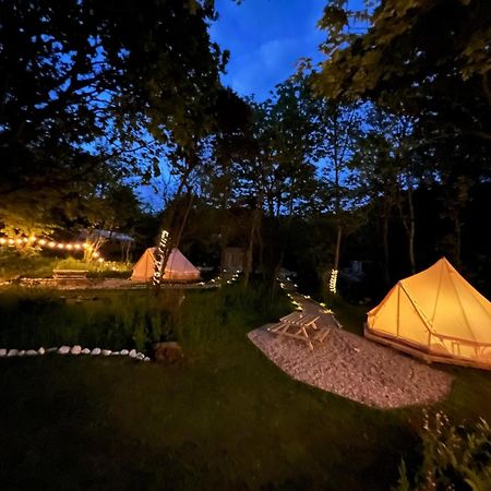 Glamping At Camp Corve Ξενοδοχείο Chale Εξωτερικό φωτογραφία